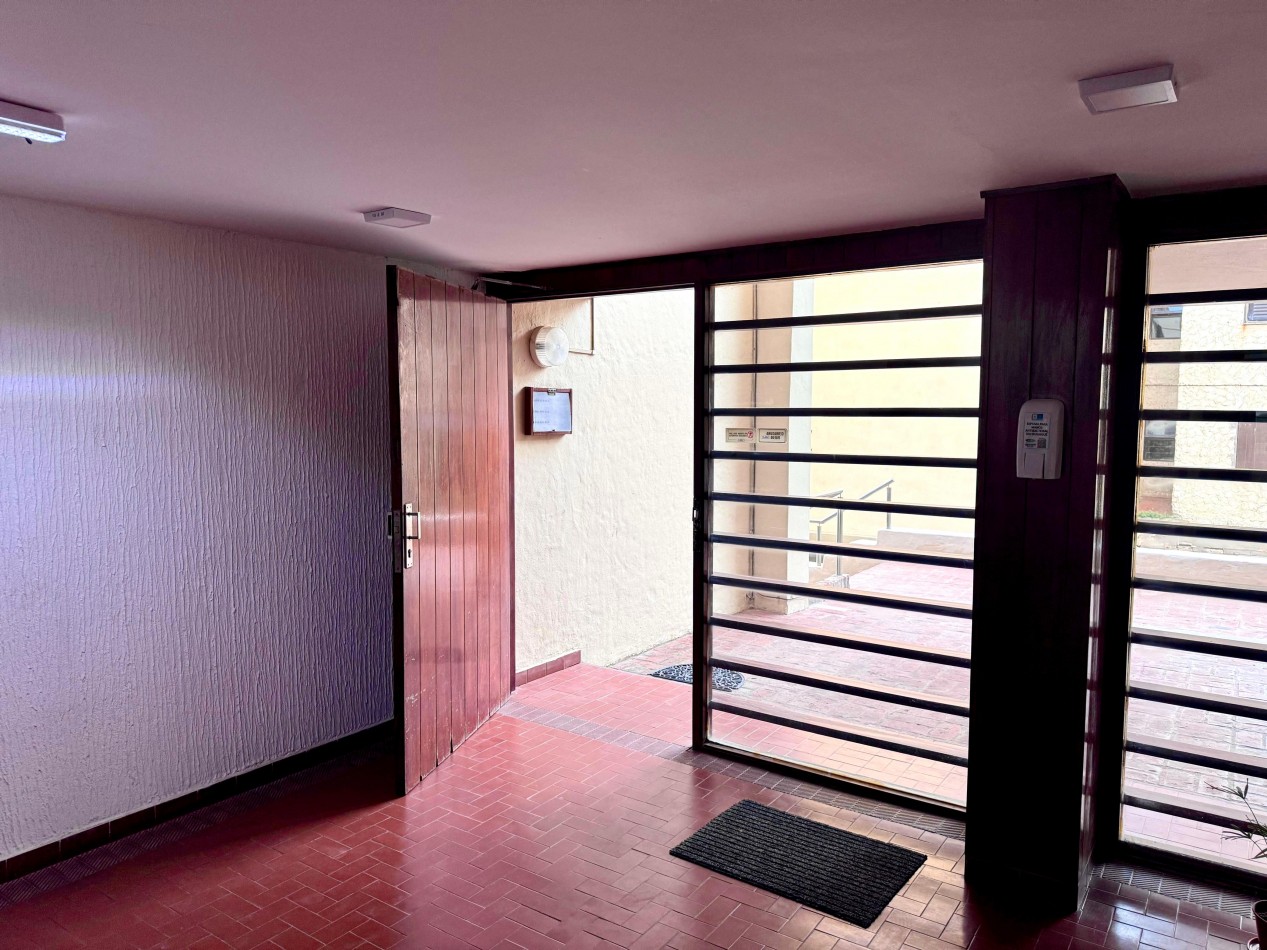 DEPARTAMENTO  2 AMBIENTES FRENTE AL MAR - PINAMAR