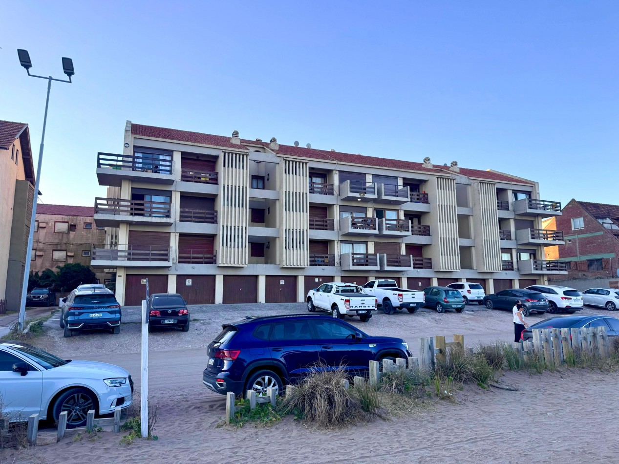 DEPARTAMENTO  2 AMBIENTES FRENTE AL MAR - PINAMAR