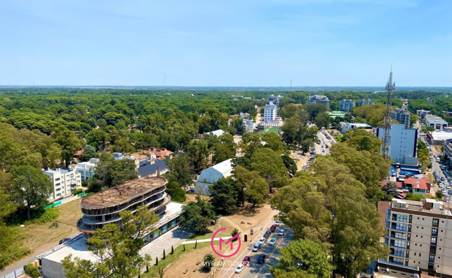 Departamento 2 Ambientes en pleno centro de Pinamar - Edificio Del Sol