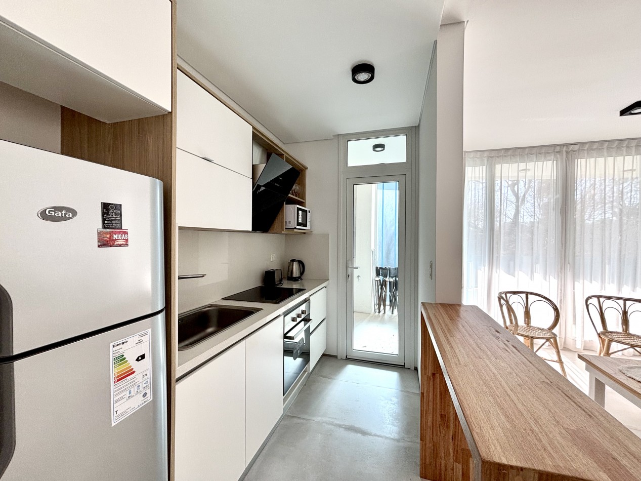 VENTA DE DEPARTAMENTO 2 AMBIENTES  -  EDIFICIO NESTING - PINAMAR 