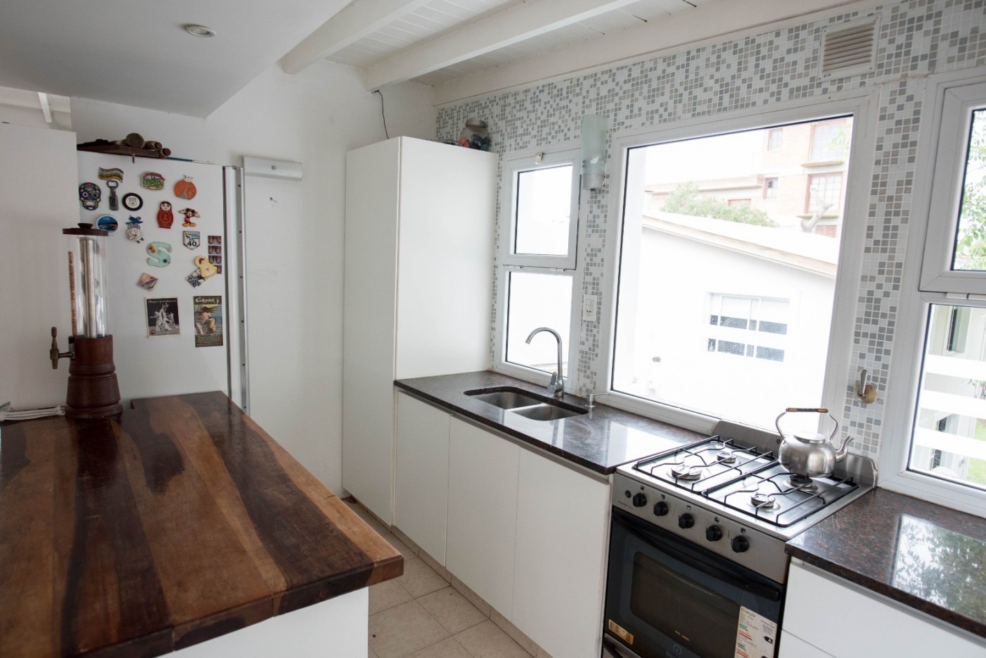 DEPARTAMENTO 4 AMBIENTES - ALQUILER DE VERANO - MAR DE OSTENDE - A METROS DEL MAR