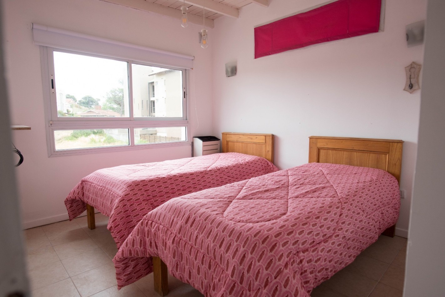 DEPARTAMENTO 4 AMBIENTES - ALQUILER DE VERANO - MAR DE OSTENDE - A METROS DEL MAR