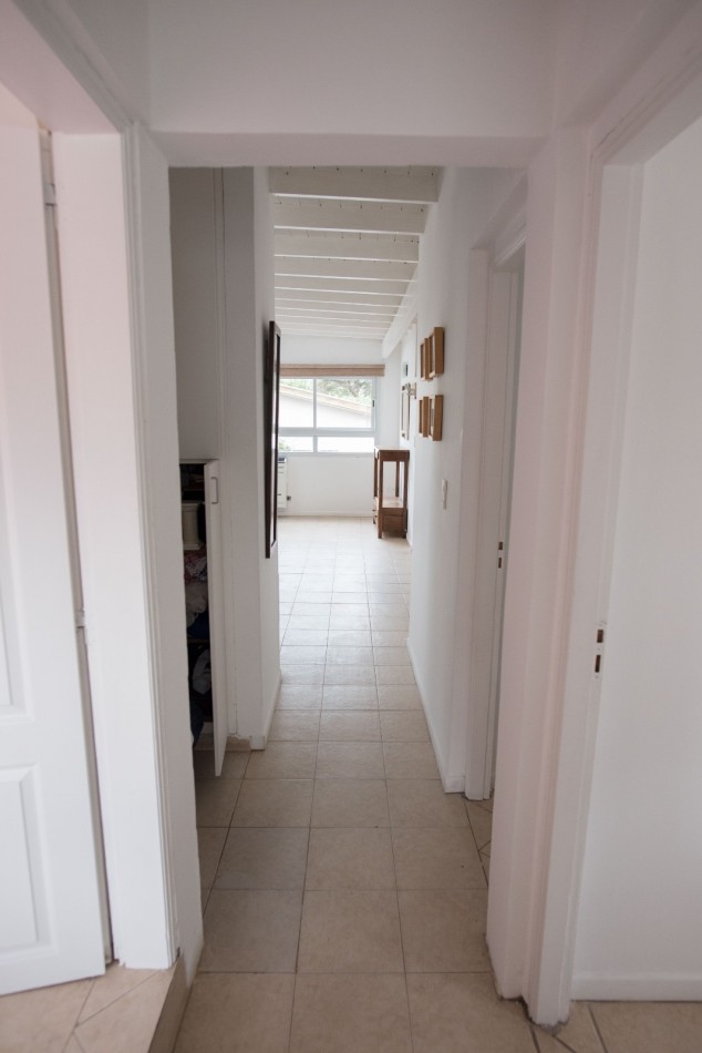 DEPARTAMENTO 4 AMBIENTES - ALQUILER DE VERANO - MAR DE OSTENDE - A METROS DEL MAR