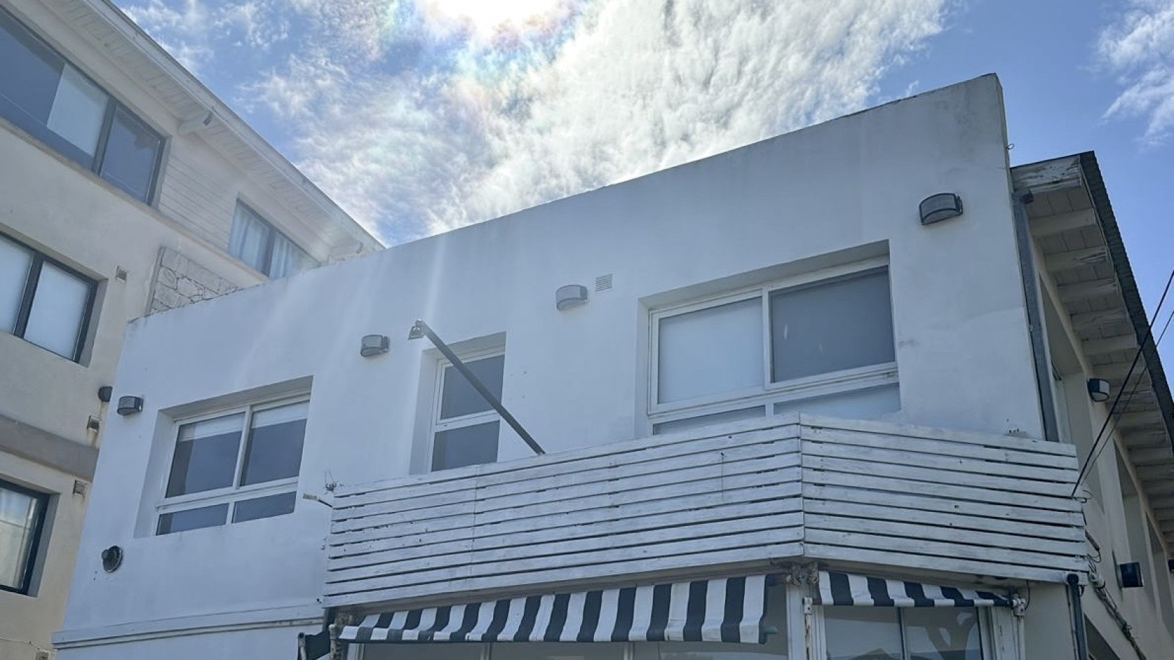 DEPARTAMENTO 4 AMBIENTES - ALQUILER DE VERANO - MAR DE OSTENDE - A METROS DEL MAR