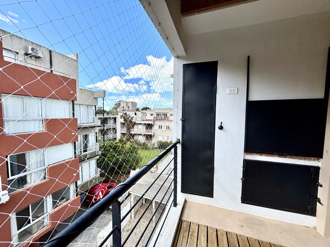 ALQUILER TEMPORARIO - DEPARTAMENTO 3 AMBIENTES - PINAMAR CENTRO