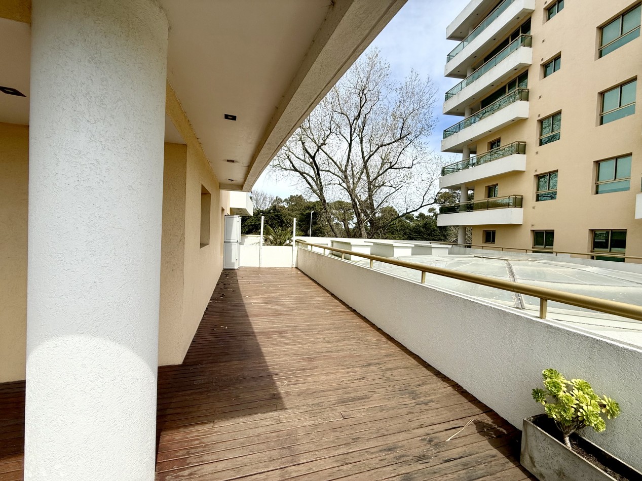 DEPARTAMENTO 2 AMBIENTES - EDIFICIO ALBAR 