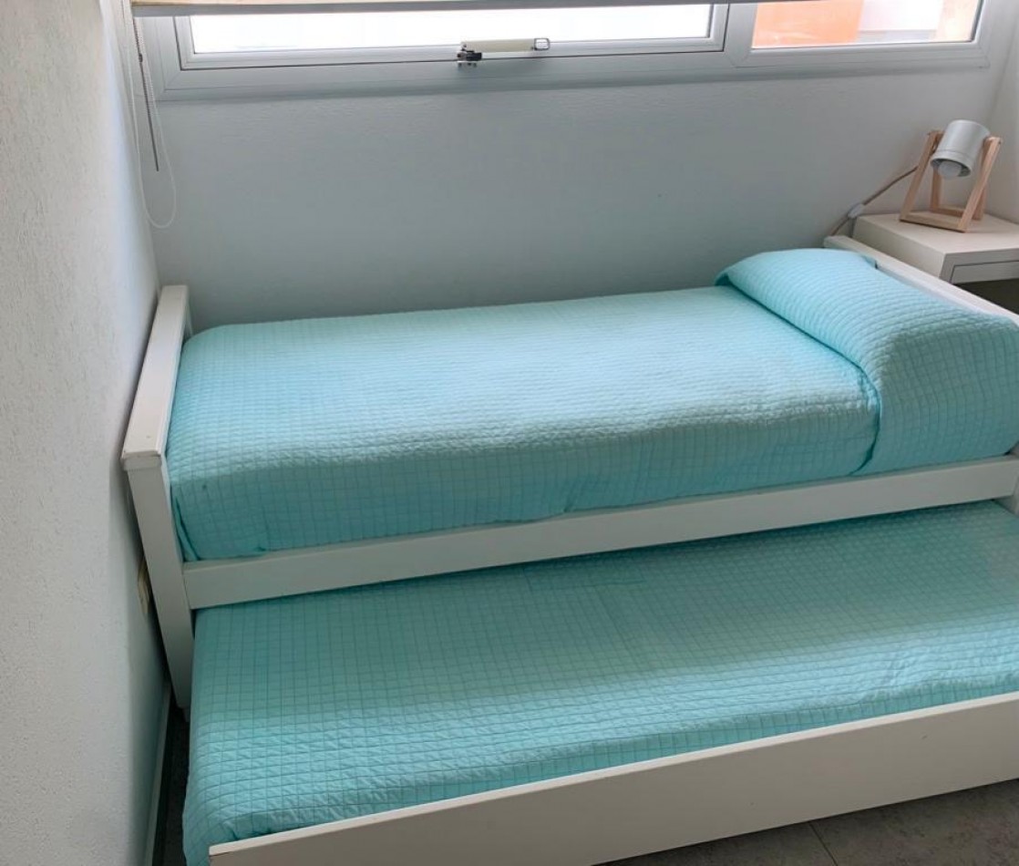 DEPARTAMENTO 3 AMBIENTES CON VISTA AL MAR  Y PISCINA - MAR DE OSTENDE