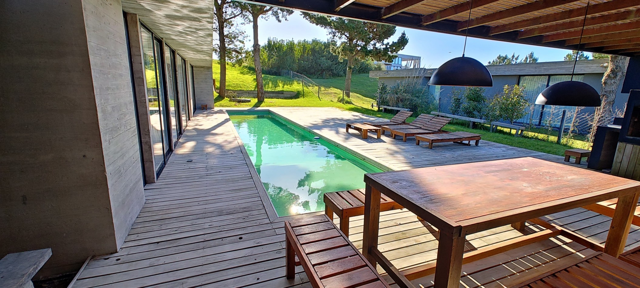 CASA EN COSTA ESMERALDA - RESIDENCIAL I 