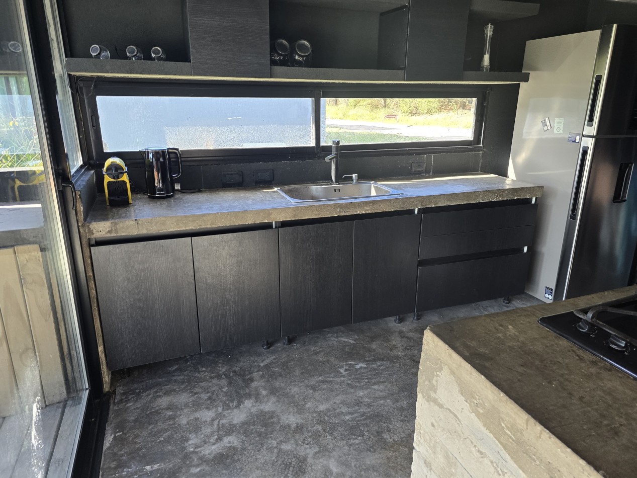 CASA EN COSTA ESMERALDA - RESIDENCIAL I 