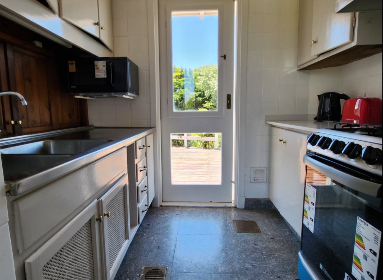 CASA EN PINAMAR NORTE - ALQUILER TEMPORAL - 100 METROS DEL MAR