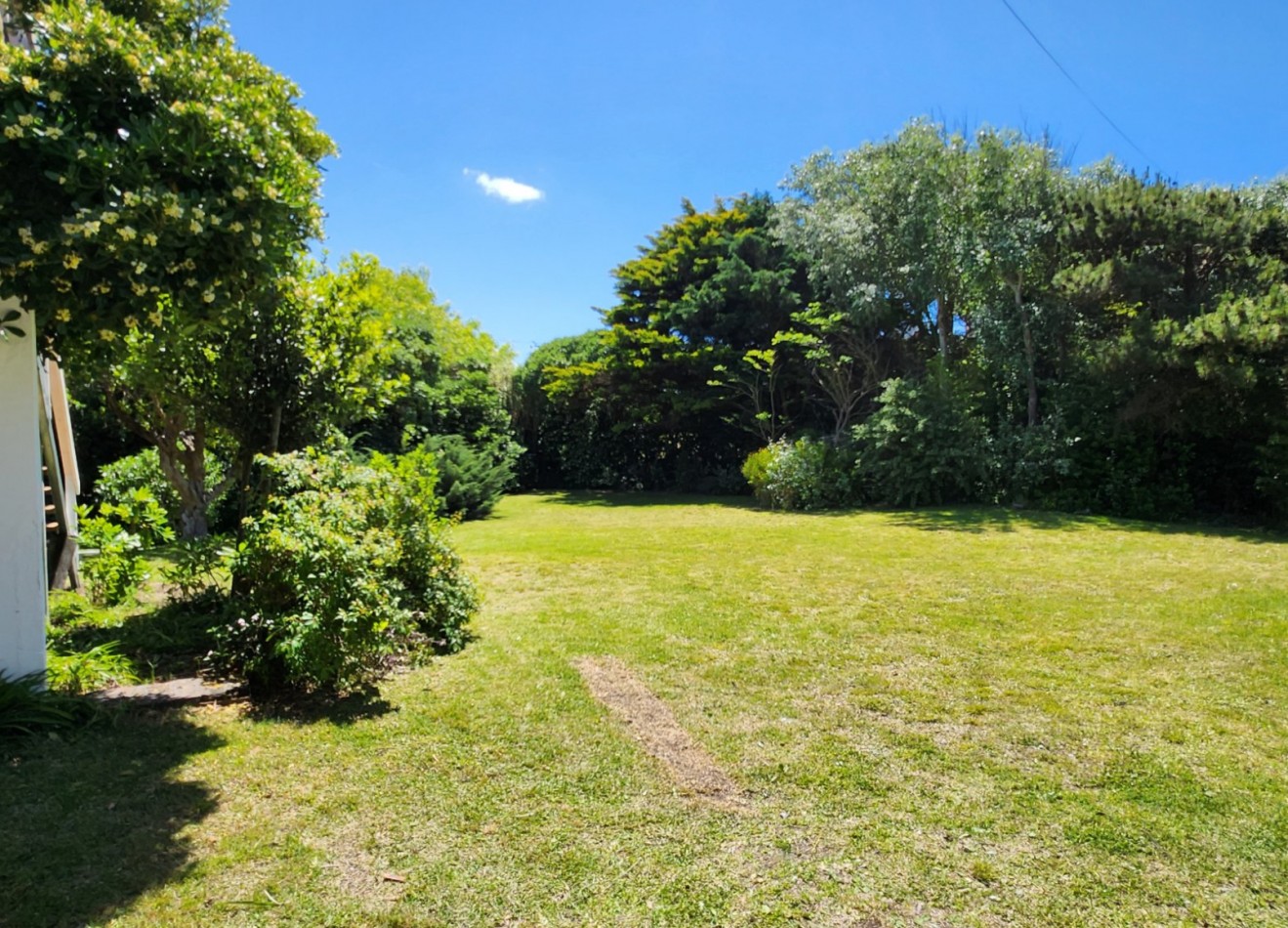 CASA EN PINAMAR NORTE - ALQUILER TEMPORAL - 100 METROS DEL MAR
