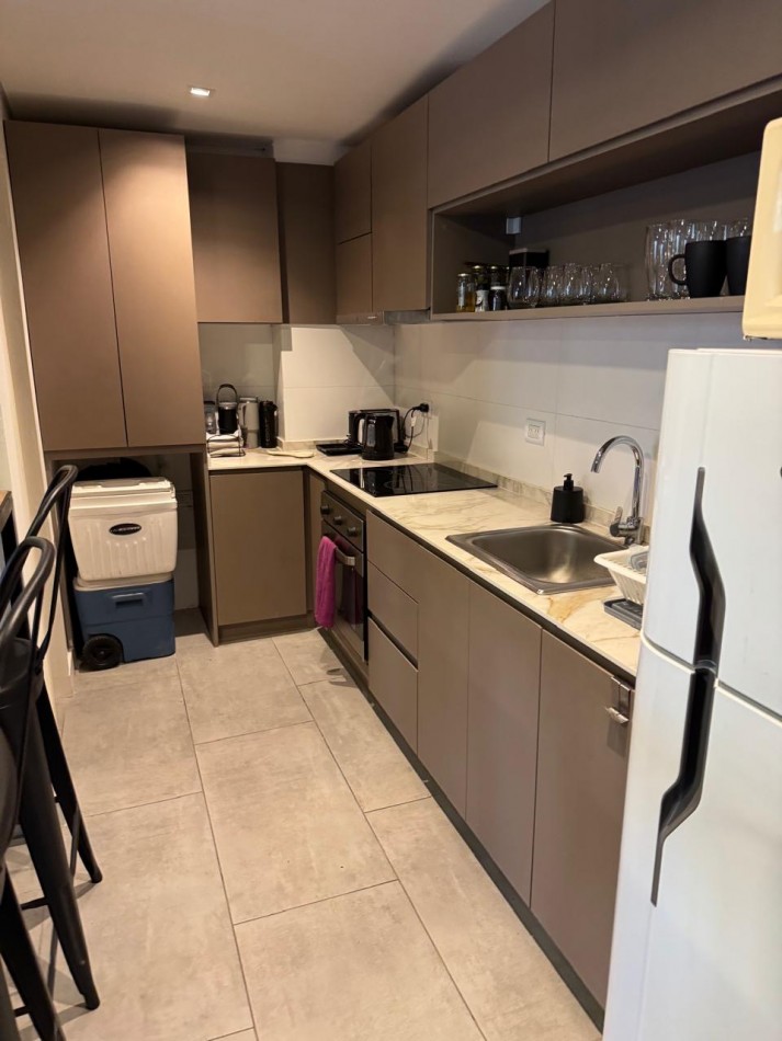 3 AMBIENTES  EN ALQUILER ANUAL - CENTRO DE PINAMAR - POSITIVE TOWER III & IV 