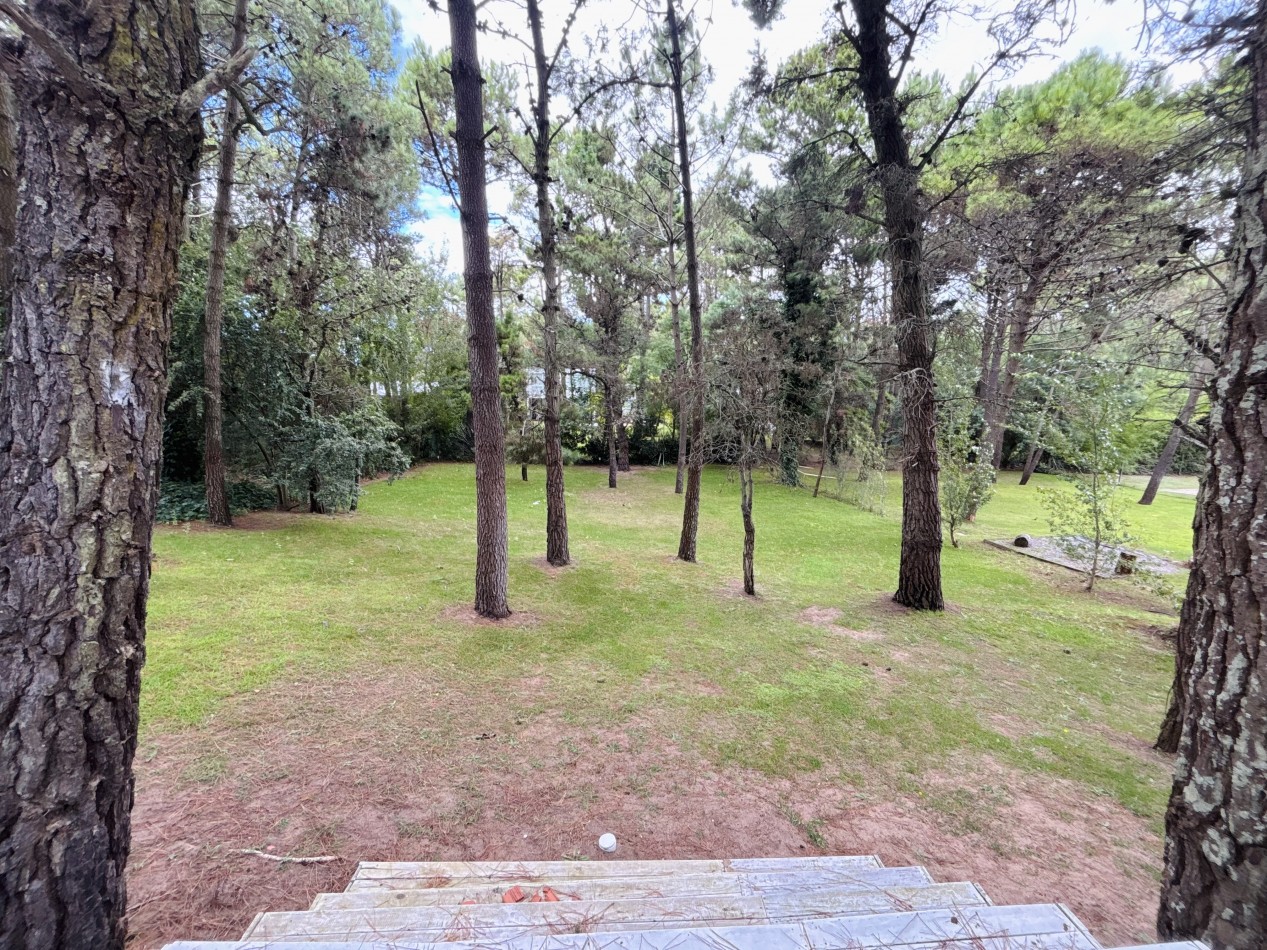 REAL OPORTUNIDAD - CASA EN CARILO - 4 AMBIENTES - EN VENTA 