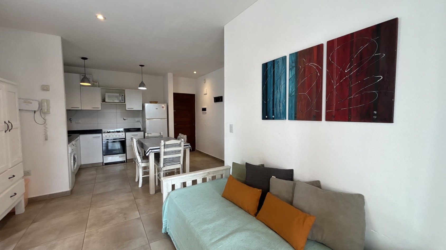 2 AMBIENTES - PINAMAR CENTRO - ALQUILER ANUAL 