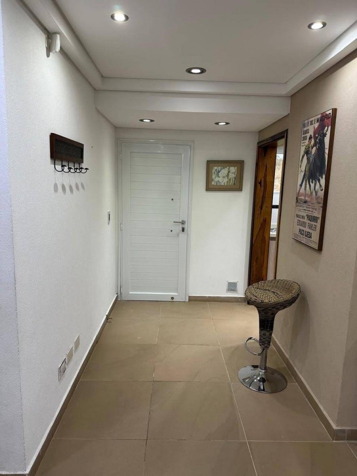 CASA EN COSTA ESMERALDA - 4 AMBIENTES - EN VENTA 