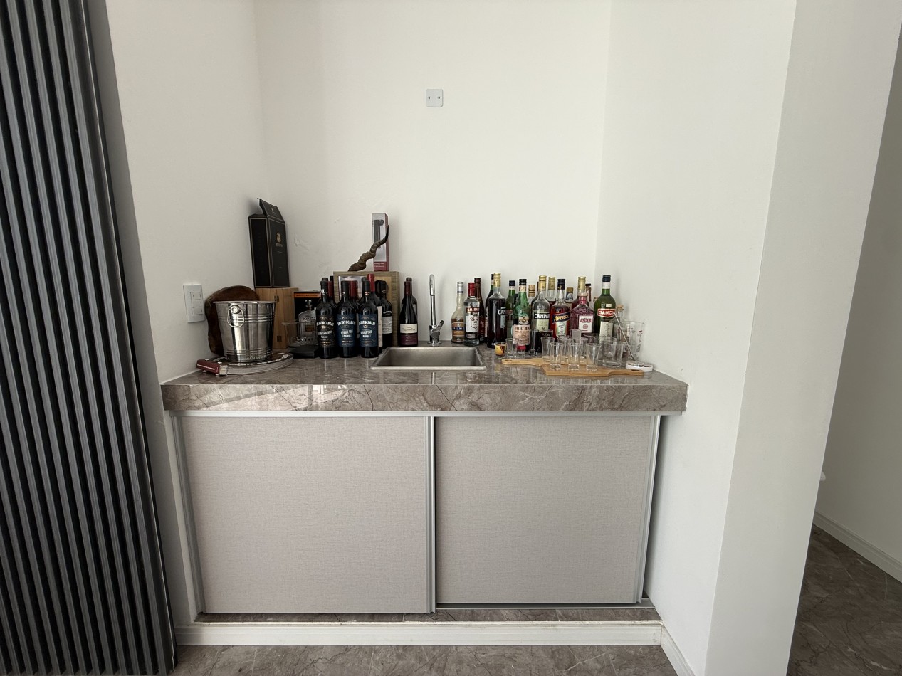 CASA 5 AMBIENTES - NORTHBEACH - EN VENTA 