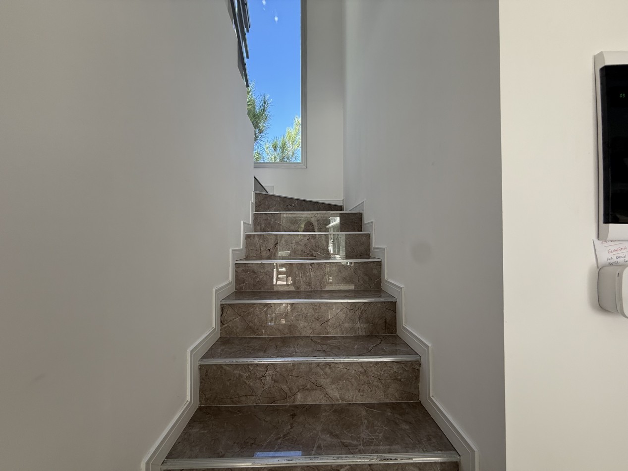 CASA 5 AMBIENTES - NORTHBEACH - EN VENTA 