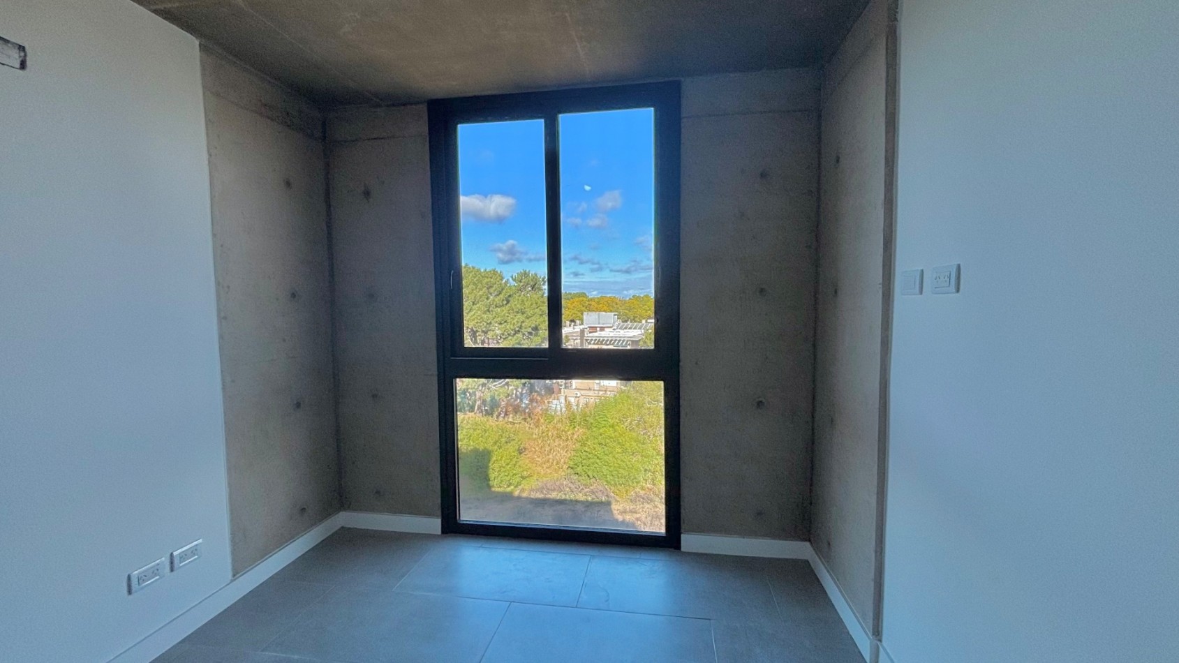 3 AMB - POSITIVE TOWER IV - A ESTRENAR - PINAMAR 