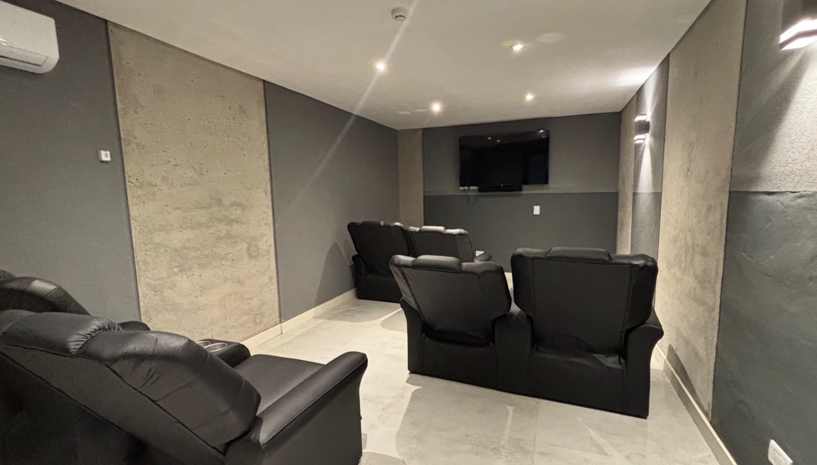DEPARTAMENTO 2 AMBIENTES - ALQUILER DE VERANO - PINAMAR HOLLYWOOD