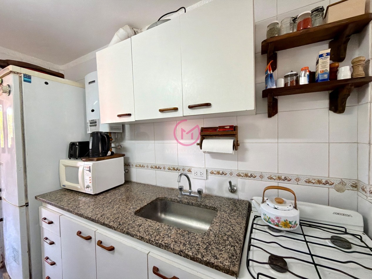 DUPLEX 3 AMBIENTES - CON GAS NATURAL Y COCHERA - PINAMAR CENTRO