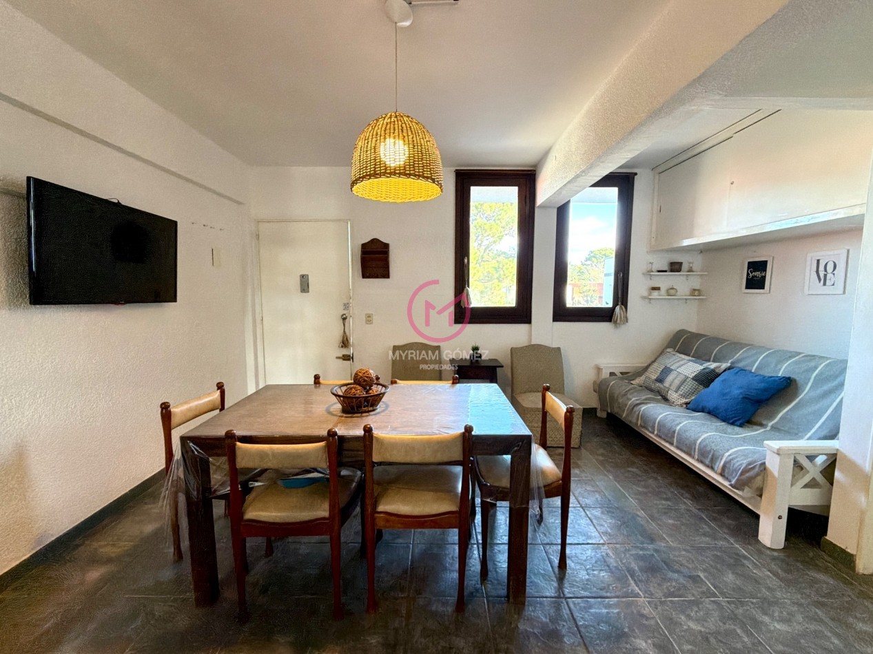 DUPLEX 3 AMBIENTES - CON GAS NATURAL Y COCHERA - PINAMAR CENTRO