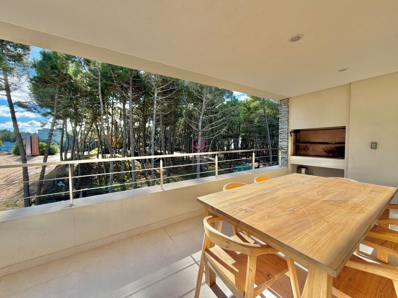 EXCELENTE 2 AMB EN PINAMAR NORTE - EDIFICIO GROVE A METROS DEL MAR 