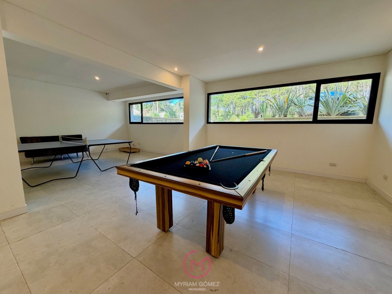 4 AMBIENTES CON AMENITIES Y COCHERA - EN PINAMAR NORTE 