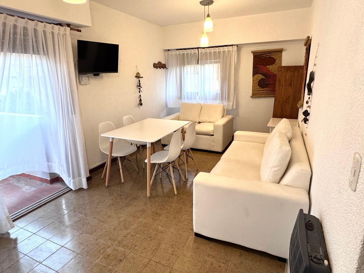 DEPARTAMENTO  2 AMBIENTES FRENTE AL MAR - ALQUILER ANUAL - PINAMAR