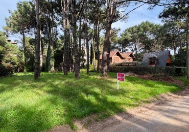 OPORTUNIDAD DE LOTE RESIDENCIAL MULTIFAMILIAR COMERCIAL ARTESANAL EN PINAMAR - FINANCIAZION Y PERMUTA